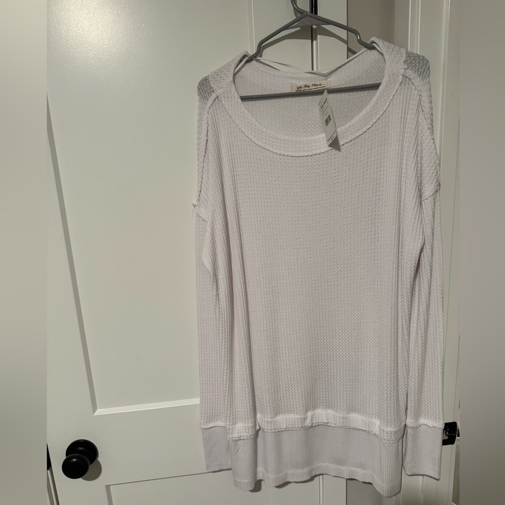 Women’s We The Free White Waffle Knit Long Sleeve Top in a Size Medium